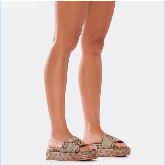 None Shoes - GG Monogram Style Platform Slip-On Sandals – Designer Inspired – New - SIZE 8